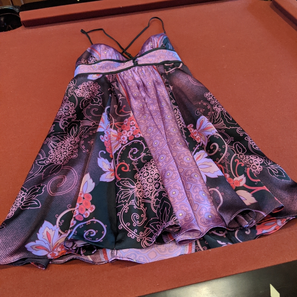 Dress - Picture 5 of 5